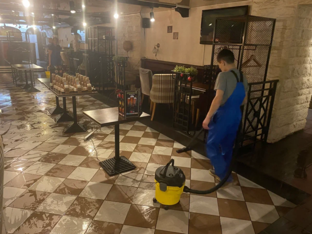 Генеральная уборка кафе